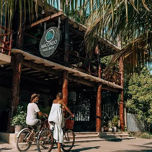 4* Hotel Macondo